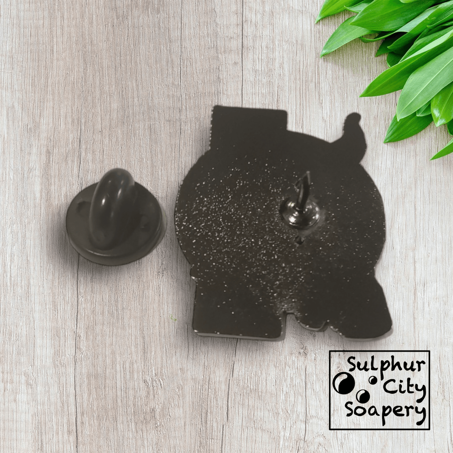 Sulphur City Soapery pronoun pin Pride Pin - Tranosaurus