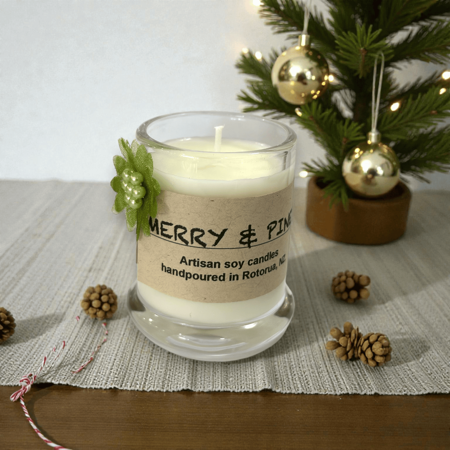 Sulphur City Soapery soy candle Merry & Pine scented soy candle. 50g